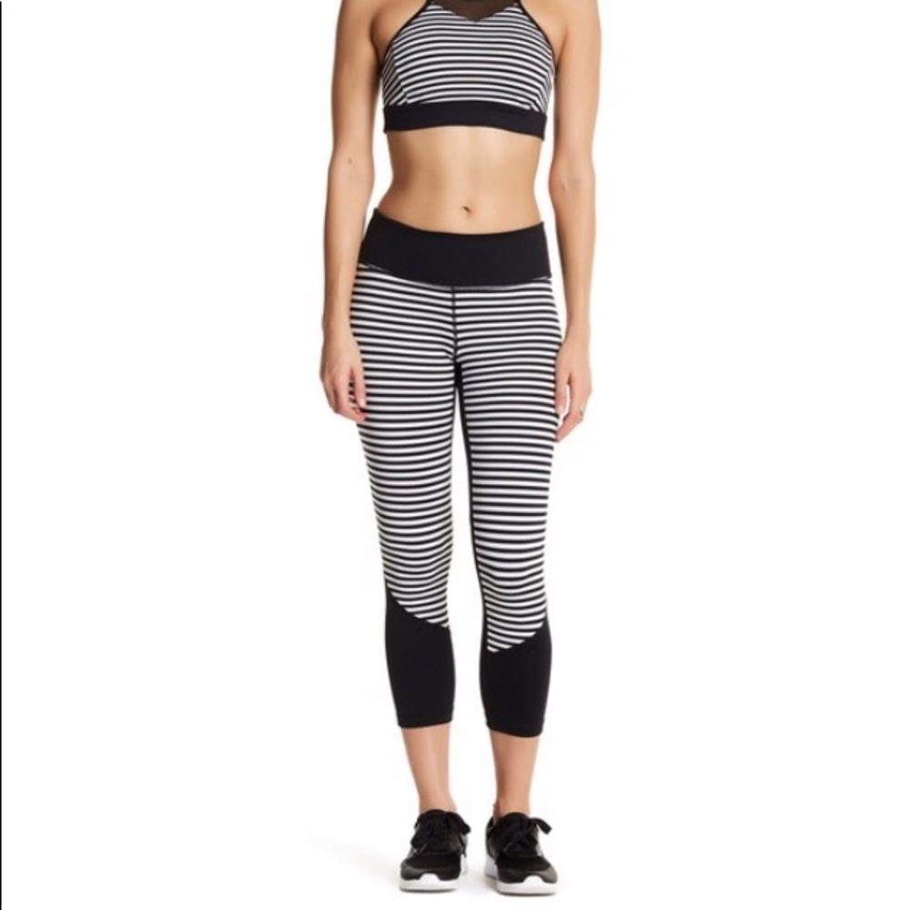 Z by Zella leggings crops